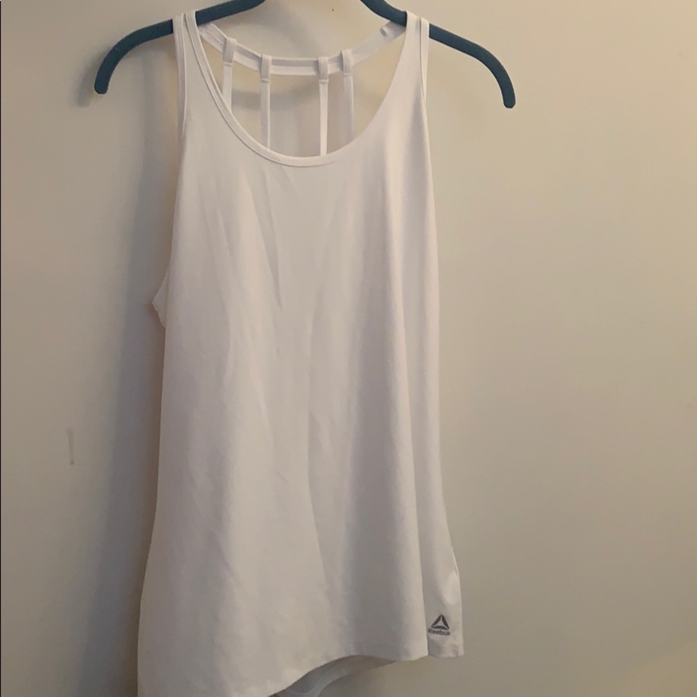 White dry fit tank top